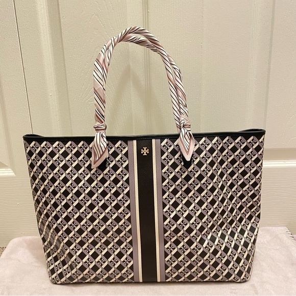 Tory Burch Handbags - Tory Burch Black and White Geo Logo Tote Bag
